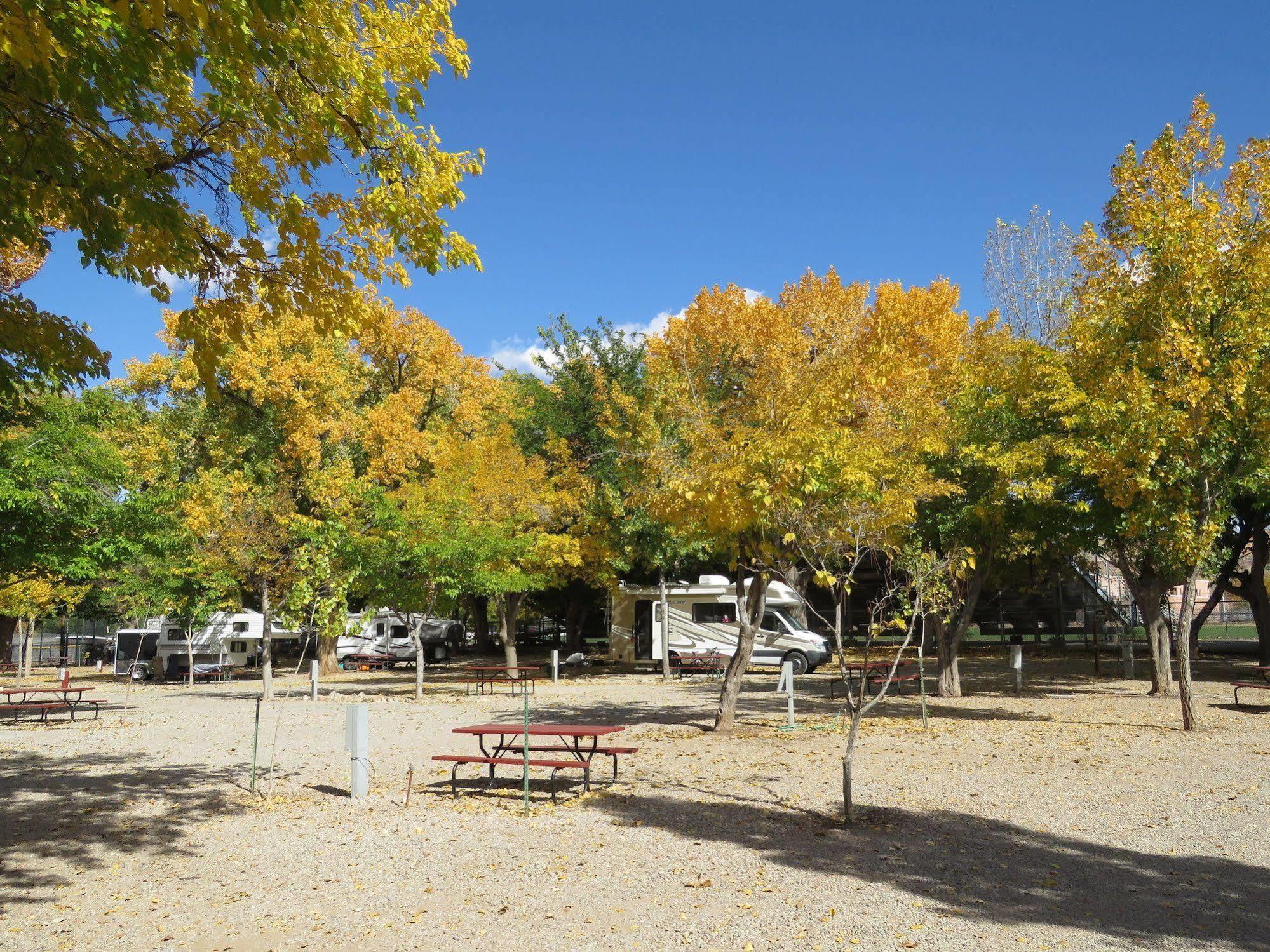 Sun Outdoors Moab Downtown Ξενοδοχείο Εξωτερικό φωτογραφία